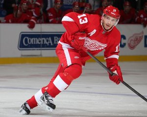 Carolina Hurricanes v Detroit Red Wings